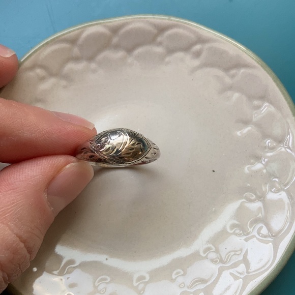 Vintage Silver Handmade Ring - Picture 6 of 8